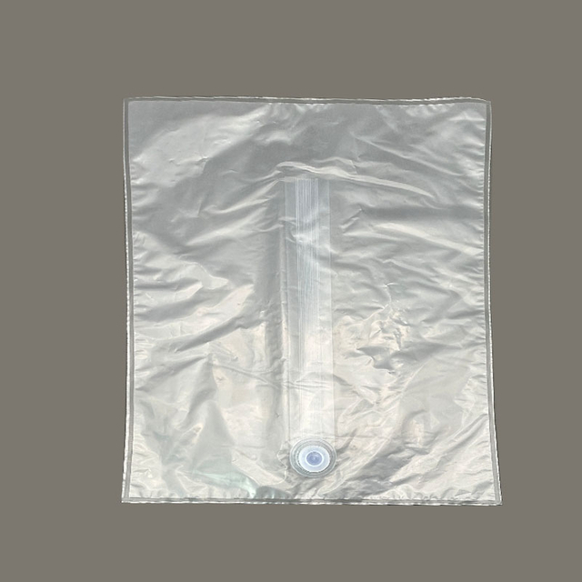 Упаковка для жидкостей Food Grade Bag-in-Box: максимально удобное и универсальное упаковочное решение&raquo;.